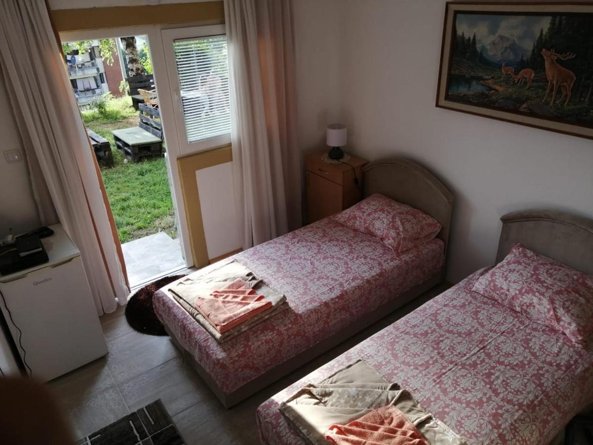 Apartment Buklija Плужине Экстерьер фото