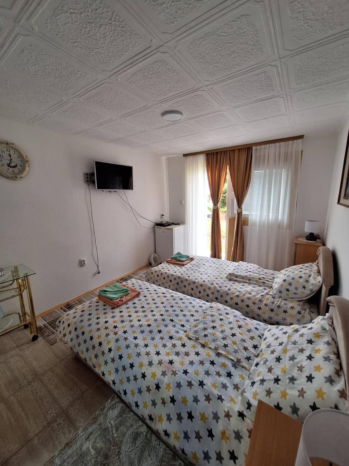 Apartment Buklija Плужине Экстерьер фото